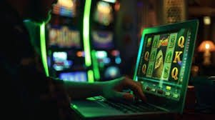 Suasana bermain slot dor555 dengan tampilan kemenangan multiplier tinggi di layar